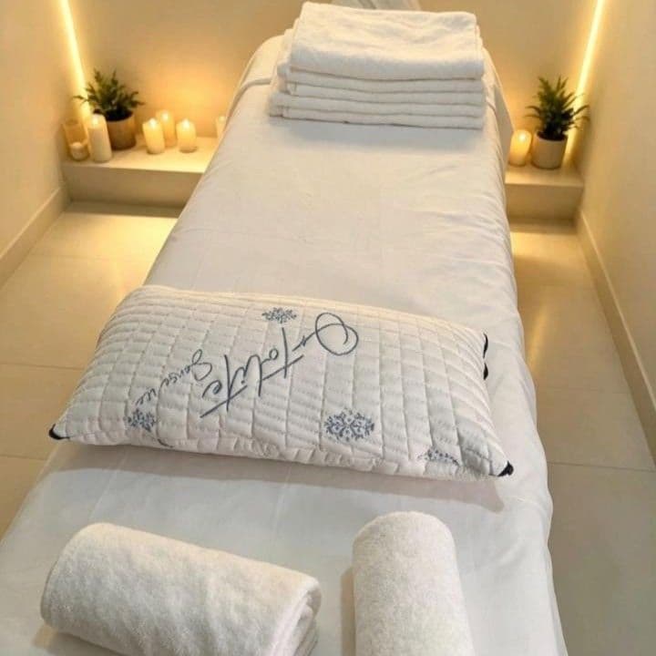 Daniele/ Massagista Terapeuta, Massagem, foto 2 de 3