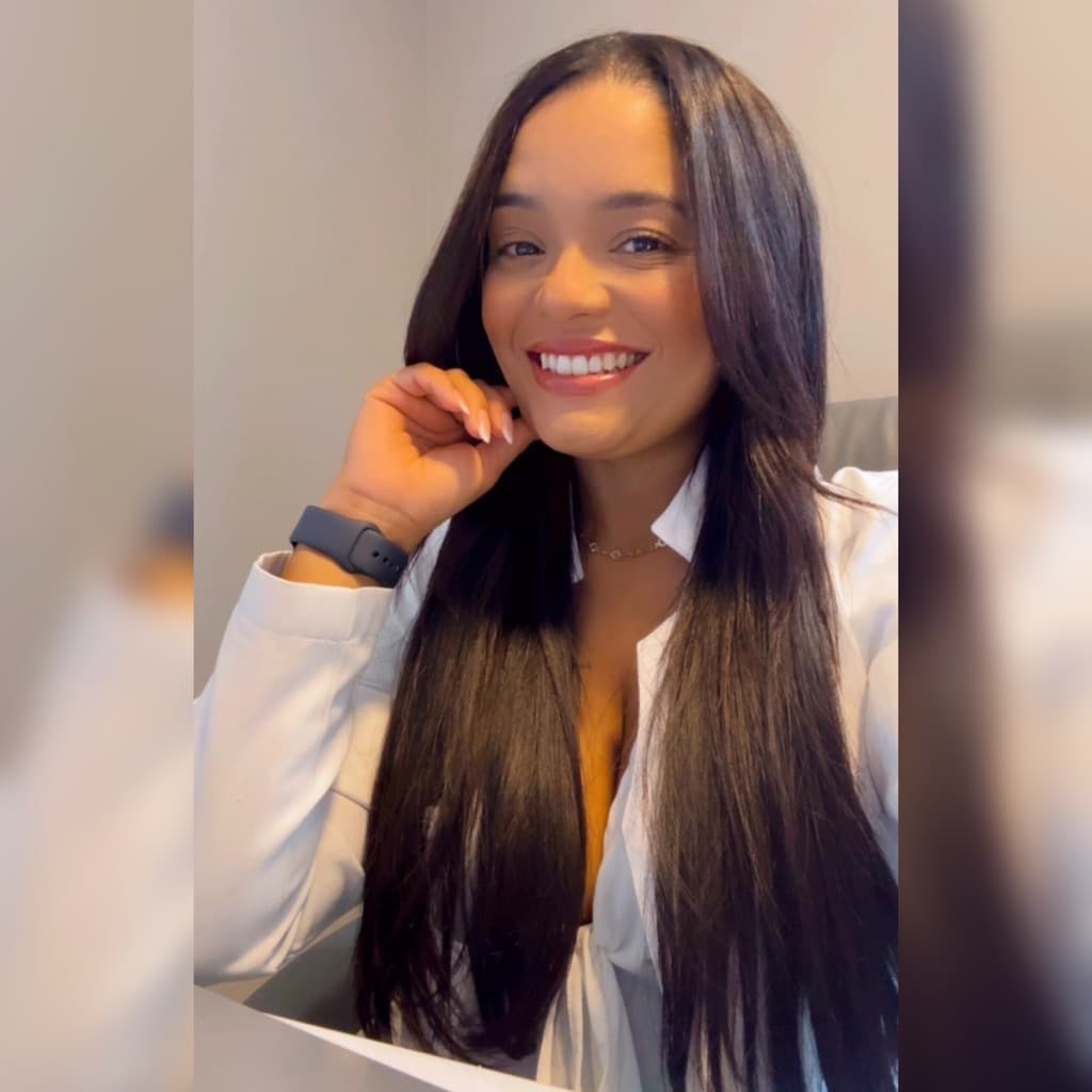 Mayara Lima, Massagem, foto 2 de 2