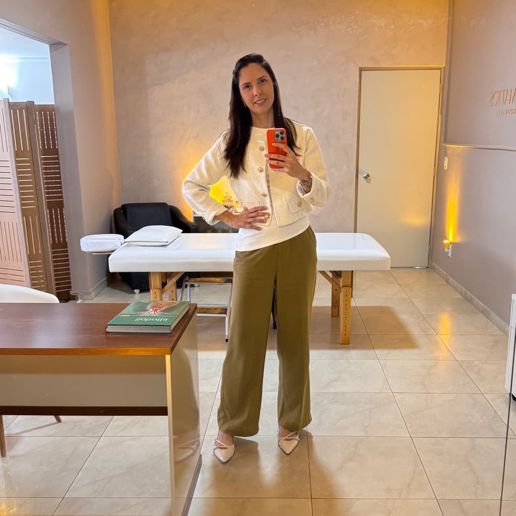 Dra Ludmilla Mattos, Massagem, foto 2 de 2
