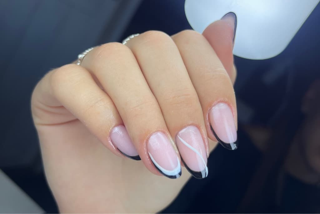 Geovana Do Nascimento, Unhas, foto 1 de 3