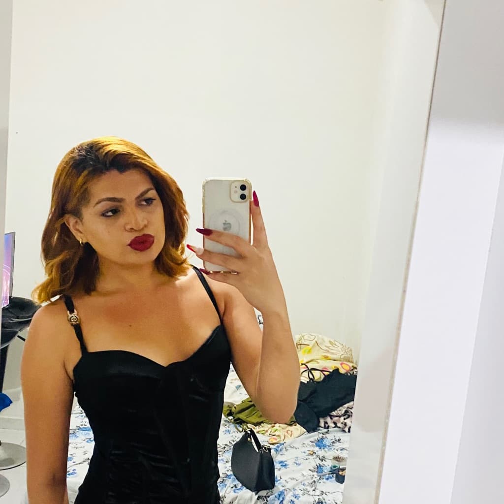 Aisha, Maquiagem, foto 1 de 1