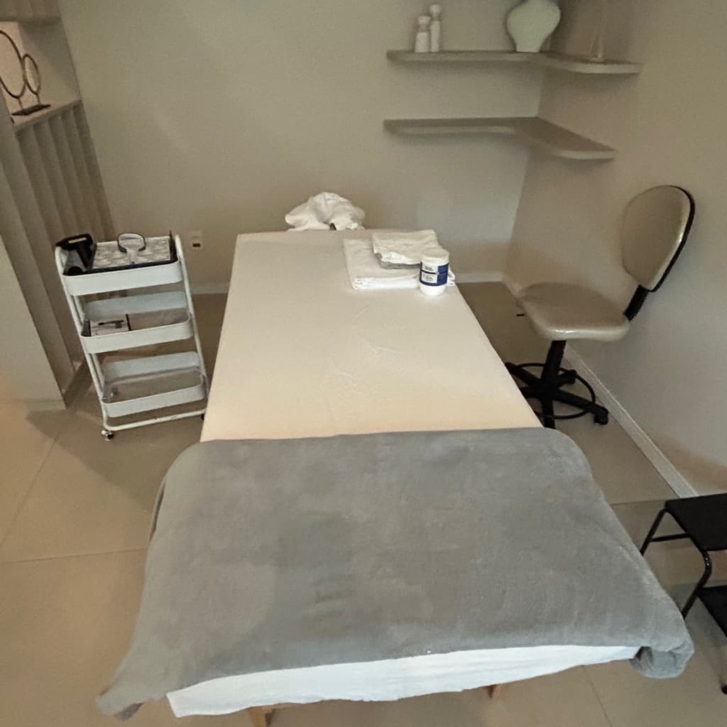 Matheus, Massagem, foto 1 de 2