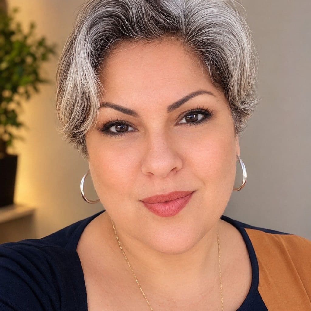 Denise Arueira, Unhas, foto 2 de 2
