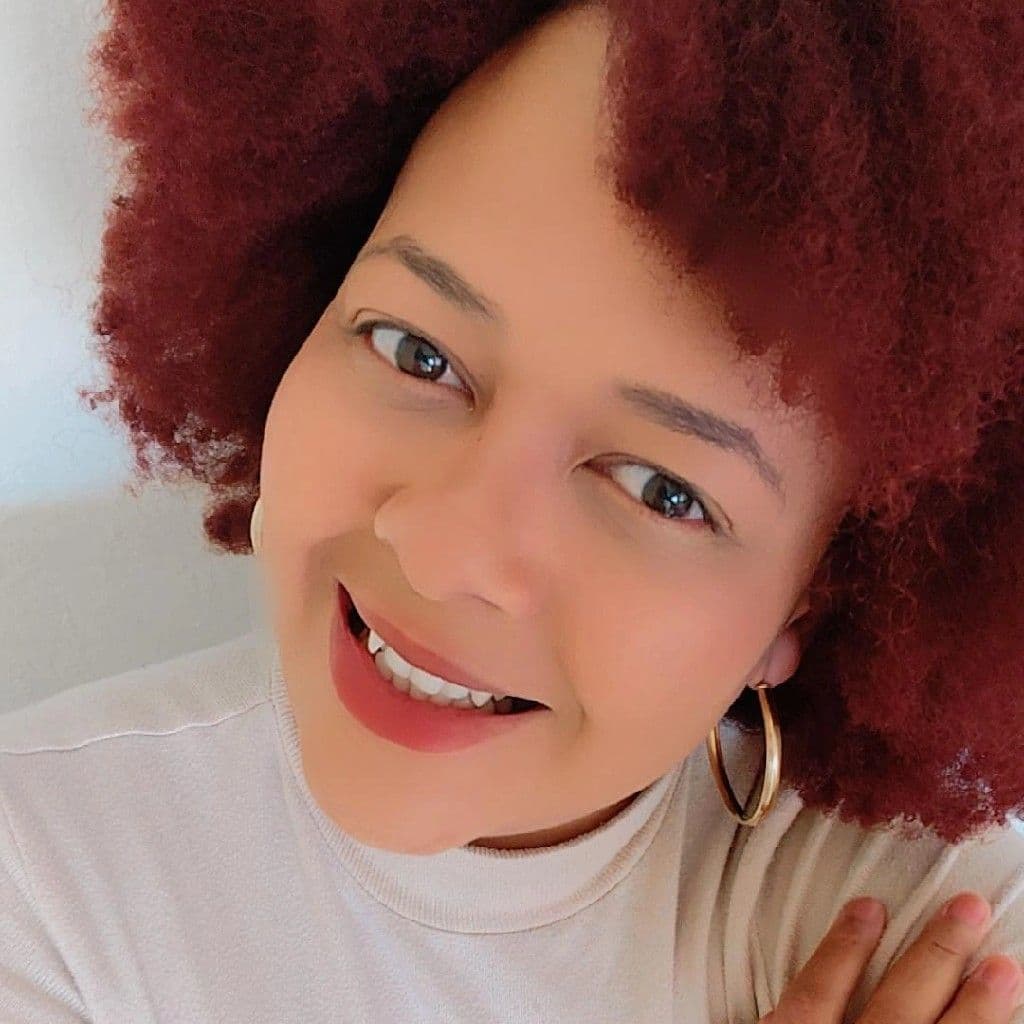 Rebecca Lemos, Massagem, foto 1 de 1