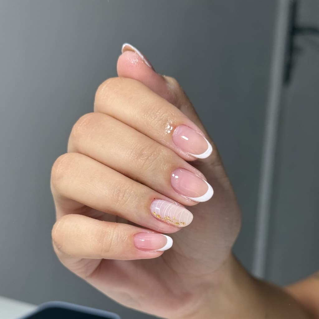 Camily, Unhas, foto 1 de 1