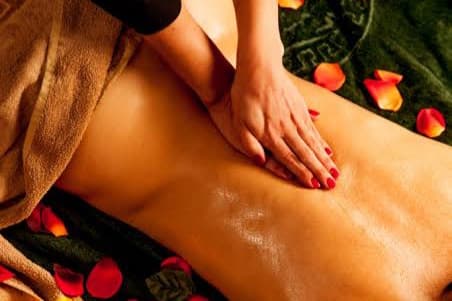 Sarah, Massagem, foto 1 de 7