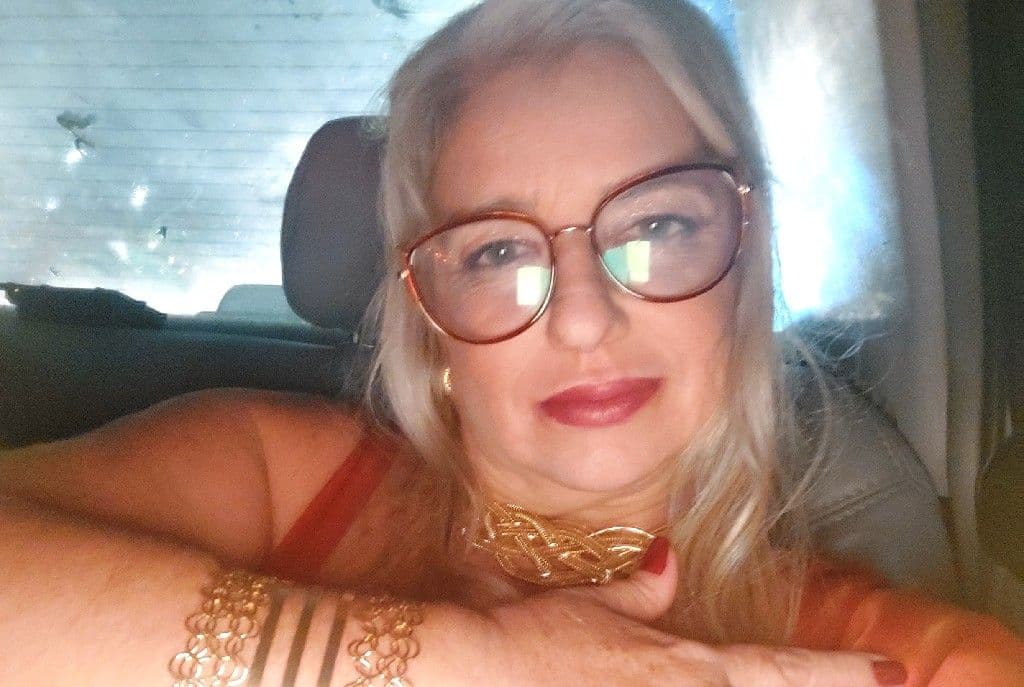 Valquiria Crotti, Massagem, foto 1 de 2