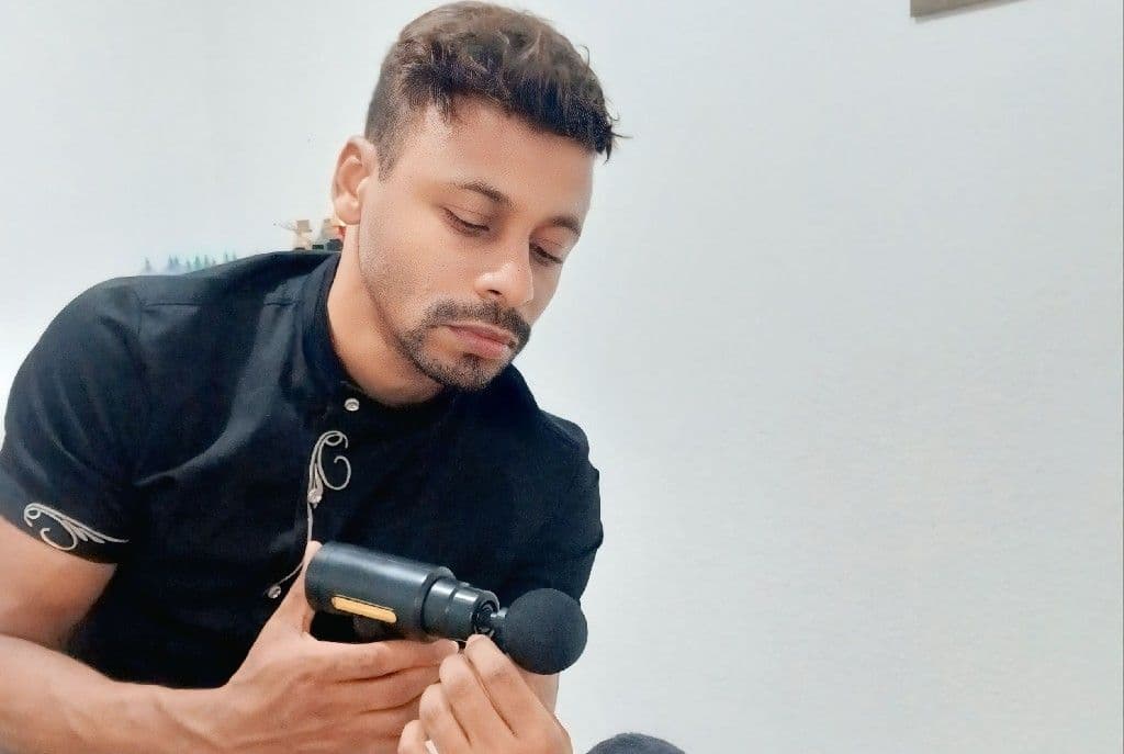Dionísio, Massagem