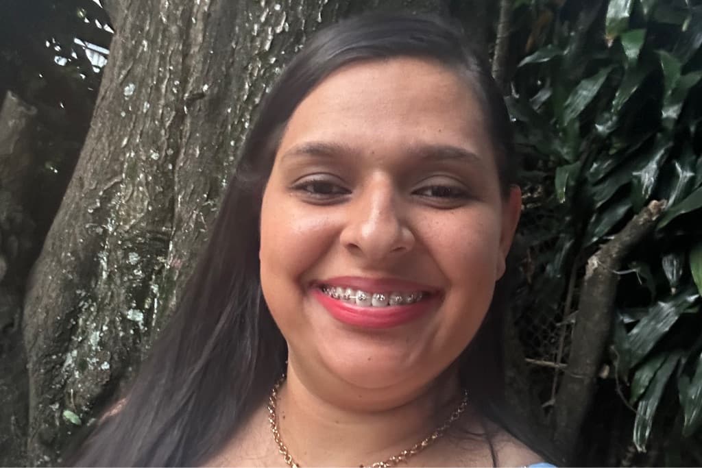 Yasmin, Massagem, foto 1 de 8