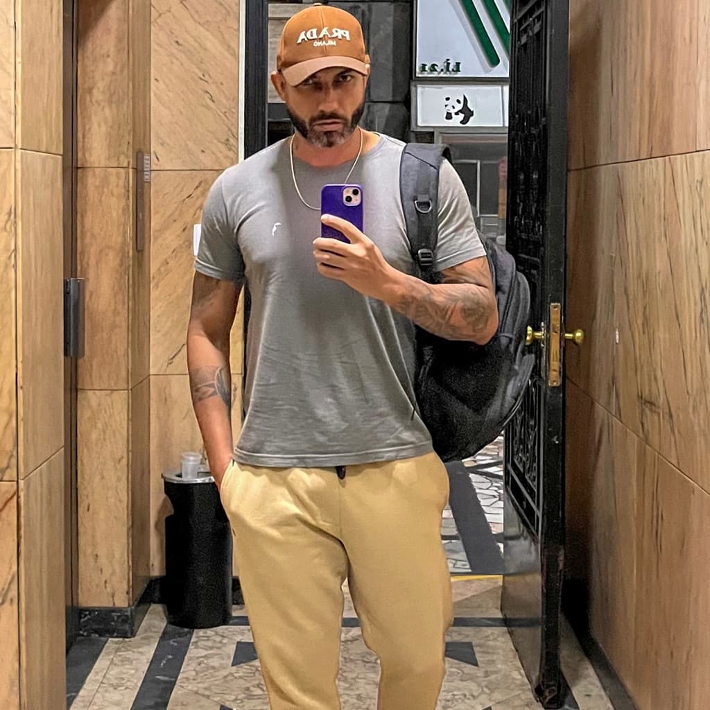 Evandro La Coste, Massagem, foto 1 de 3