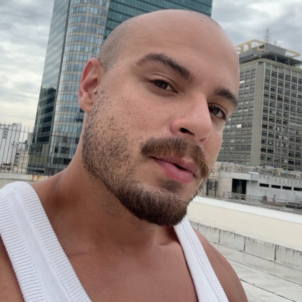 Ruan Faria, Massagem, foto 2 de 2