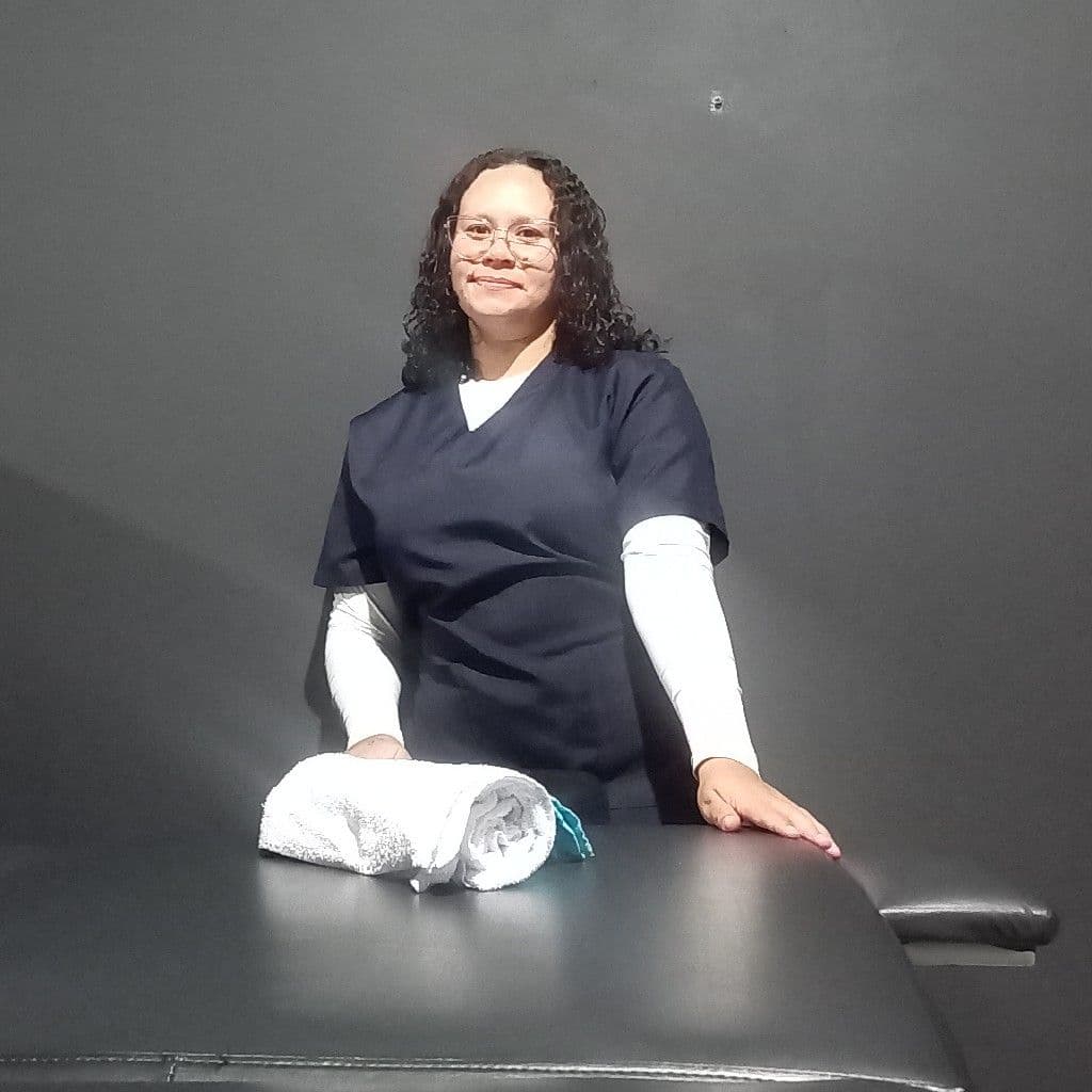 LEIDIANE APARECIDA, Massagem, foto 2 de 2